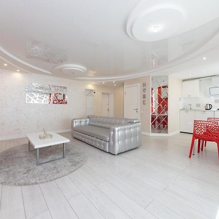 Flat24 On Lesi Ukrainki 3 Leilighet Kiev Eksteriør bilde