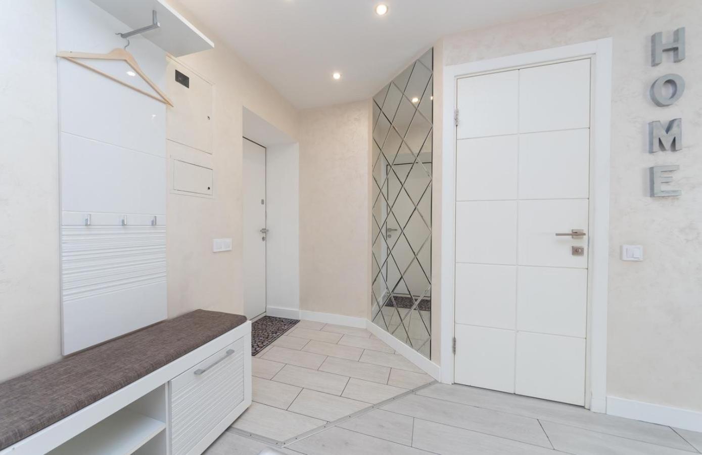 Flat24 On Lesi Ukrainki 3 Leilighet Kiev Eksteriør bilde