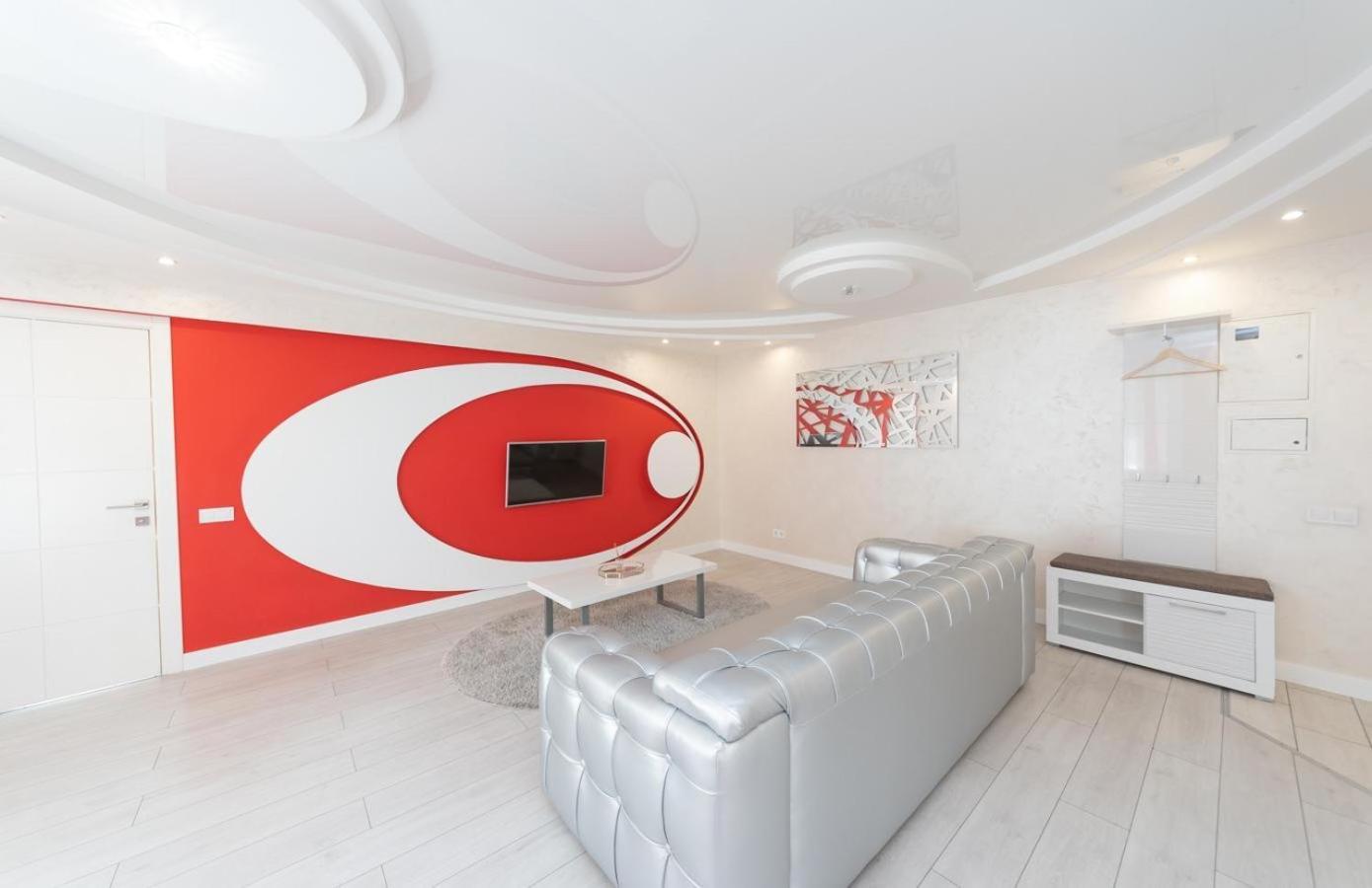 Flat24 On Lesi Ukrainki 3 Leilighet Kiev Eksteriør bilde