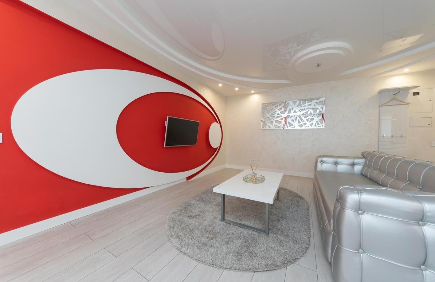 Flat24 On Lesi Ukrainki 3 Leilighet Kiev Eksteriør bilde