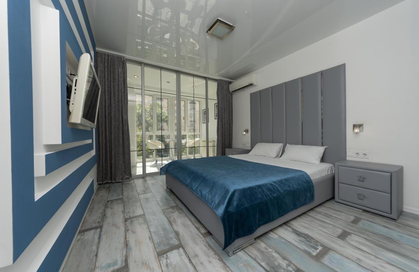 Flat24 On Lesi Ukrainki 3 Leilighet Kiev Eksteriør bilde