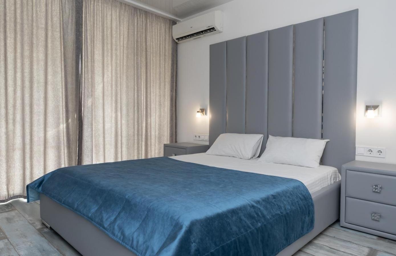 Flat24 On Lesi Ukrainki 3 Leilighet Kiev Eksteriør bilde